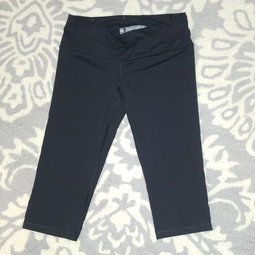 VSX knockout crop black pants
